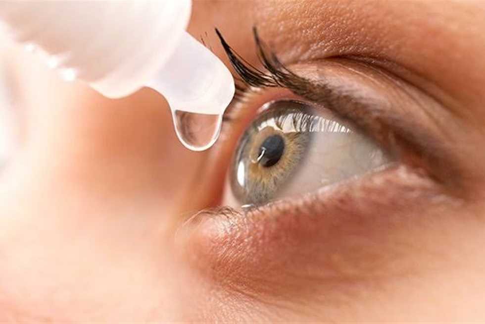 طرق طبيعية لتقليل جفاف العين