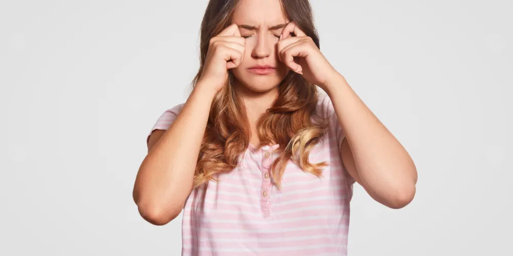 حساسية العين وضعف الرؤية