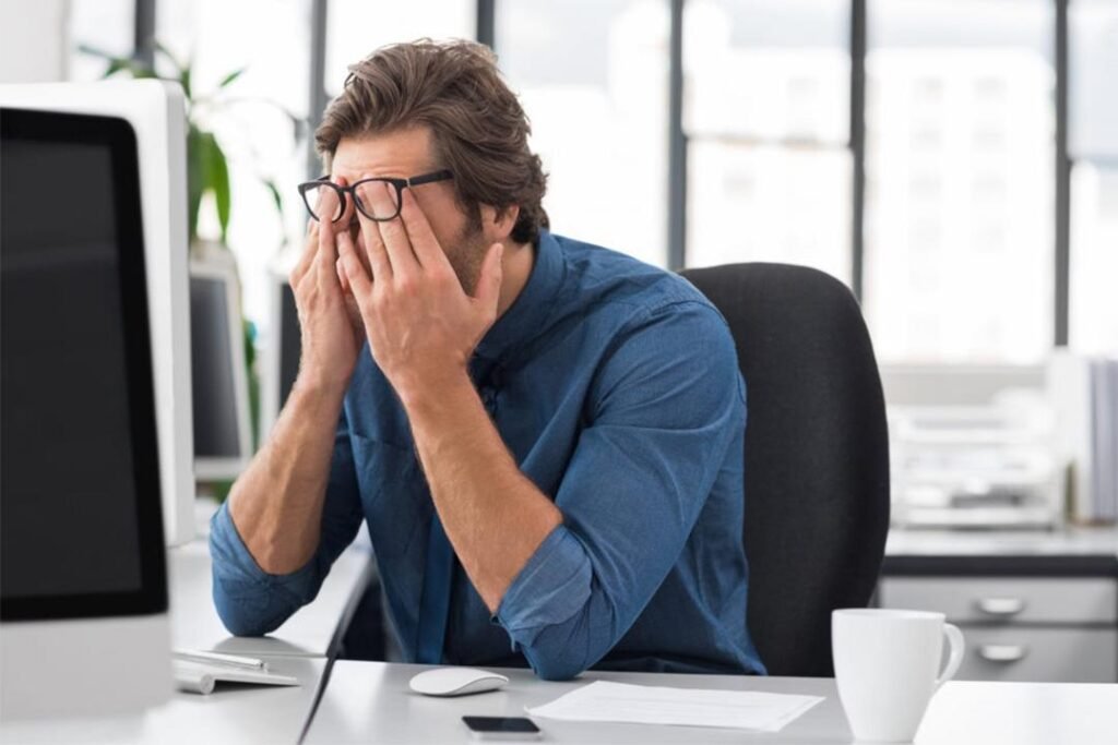 إجهاد العين الرقمي و جفاف العين
